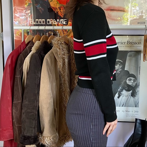 Super cute vintage sweater - Picture 4 of 4